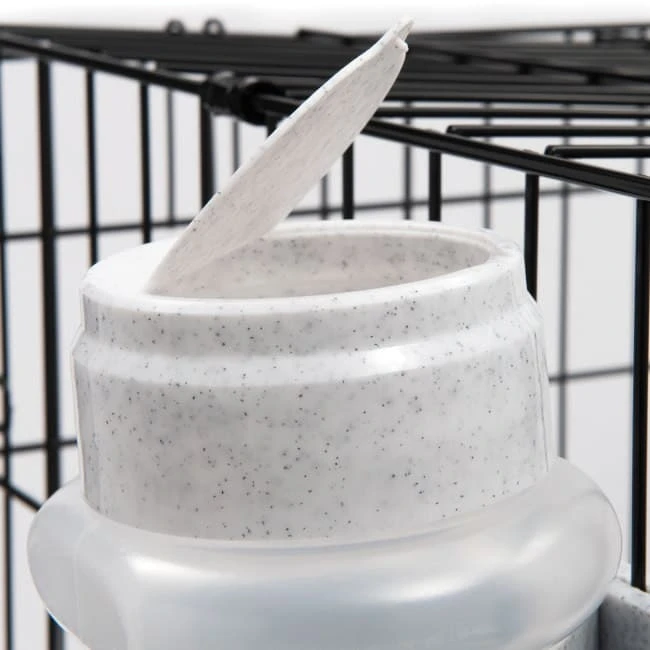 Lixit® No Drip Dog Bottle - 44 Oz 4 Lixit® No Drip Dog Bottle - 44 Oz - Image 4